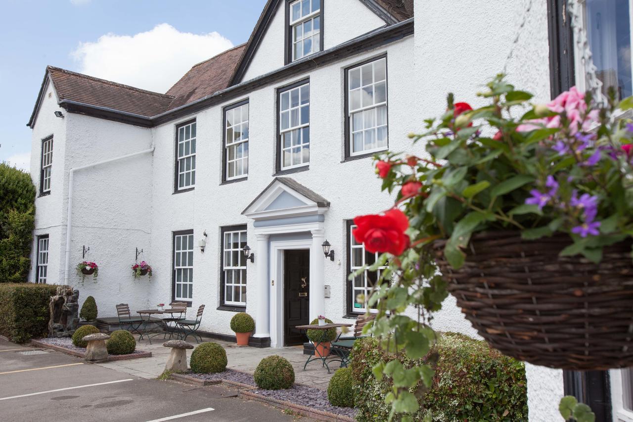 Evesham Hotel Exterior photo